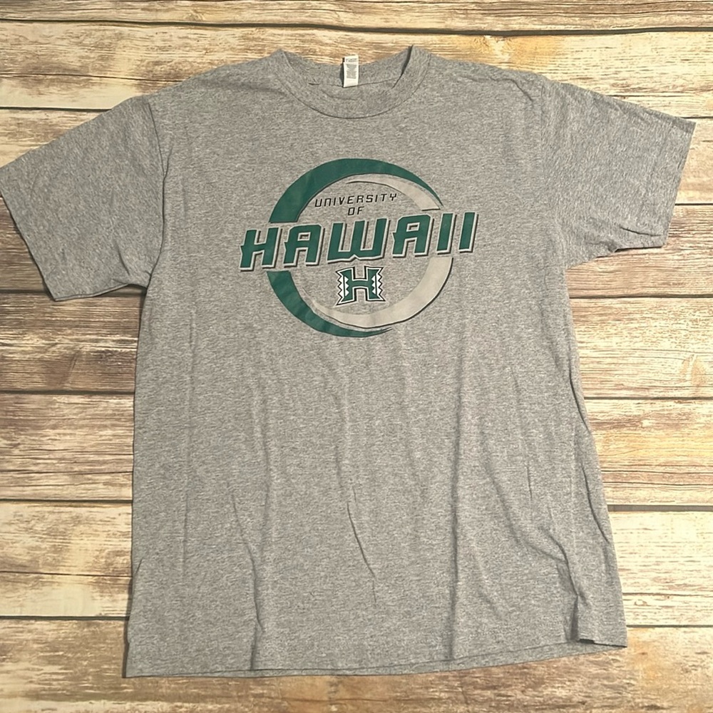 University Of Hawaii Short Sleeve Tee Shirt Medium